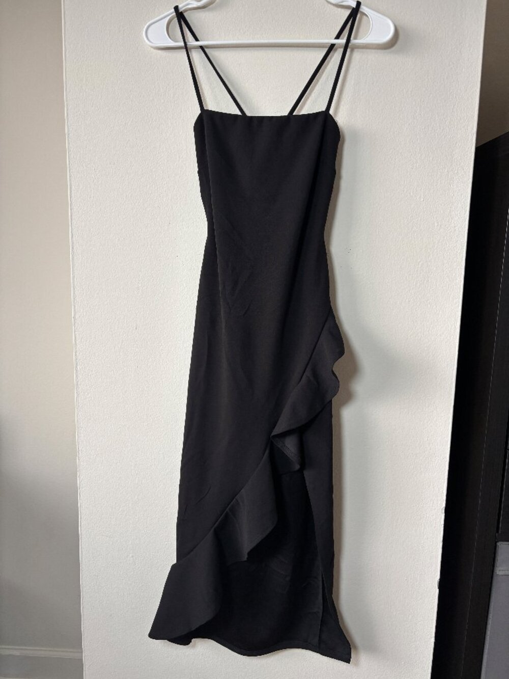 Windsor Black Midi Dress - Size Small